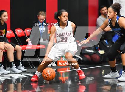 Thumbnail 1 in Miami Country Day vs. Windward  (Nike Tournament of Champions)  photogallery.