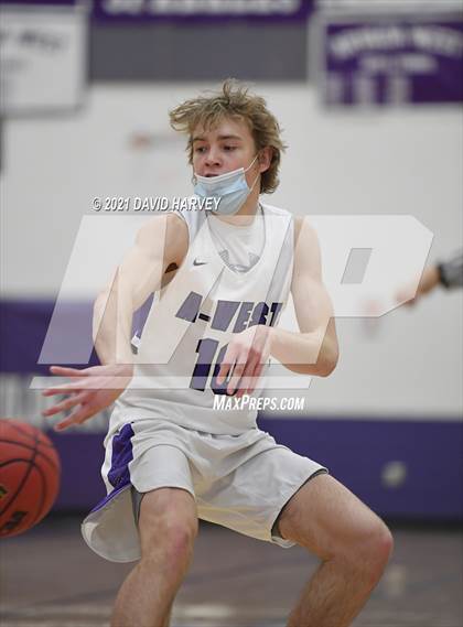Thumbnail 3 in Brighton @ Arvada West photogallery.