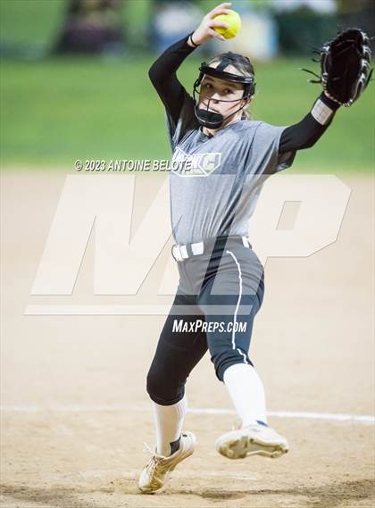 Thumbnail 3 in Los Alamitos @ Canyon  photogallery.