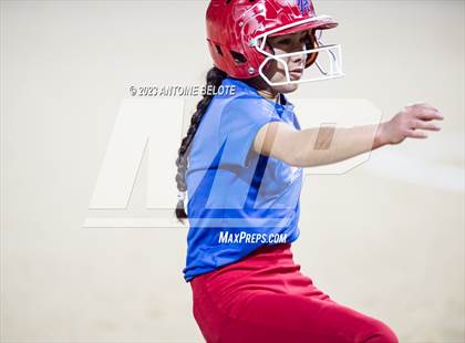 Thumbnail 2 in Los Alamitos @ Canyon  photogallery.