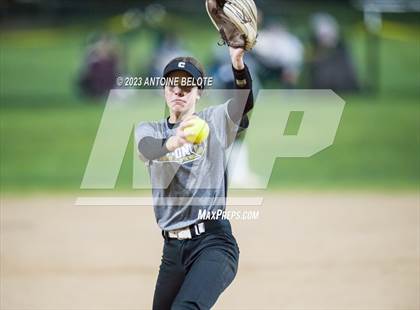 Thumbnail 2 in Los Alamitos @ Canyon  photogallery.