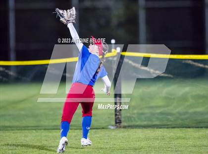 Thumbnail 2 in Los Alamitos @ Canyon  photogallery.