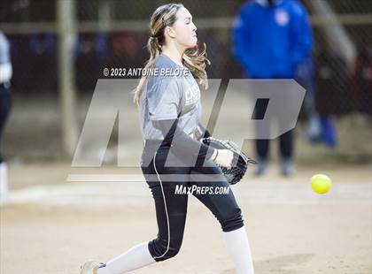 Thumbnail 2 in Los Alamitos @ Canyon  photogallery.