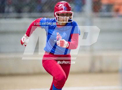 Thumbnail 2 in Los Alamitos @ Canyon  photogallery.