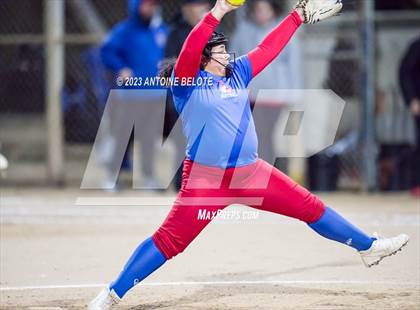 Thumbnail 3 in Los Alamitos @ Canyon  photogallery.