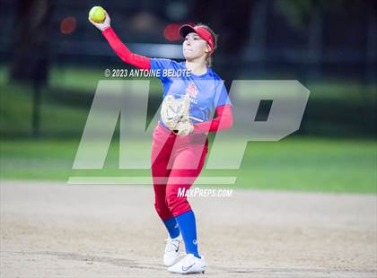 Thumbnail 3 in Los Alamitos @ Canyon  photogallery.