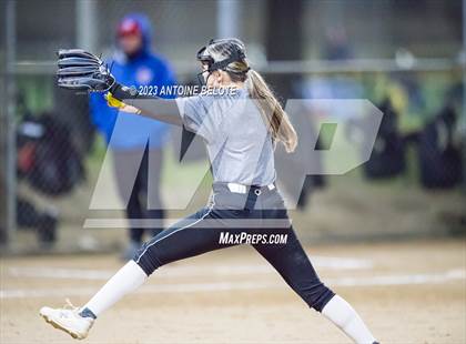 Thumbnail 2 in Los Alamitos @ Canyon  photogallery.