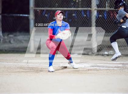 Thumbnail 2 in Los Alamitos @ Canyon  photogallery.