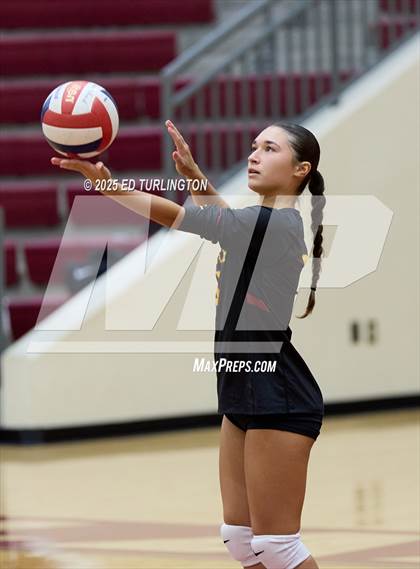 Thumbnail 3 in Lambert @ Lassiter photogallery.