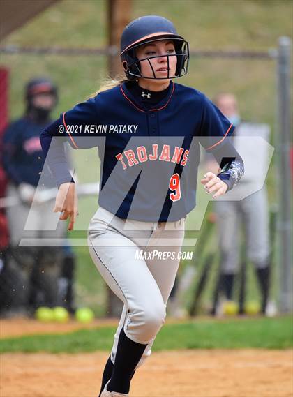 Thumbnail 1 in Lyman Hall @ Sacred Heart Academy photogallery.