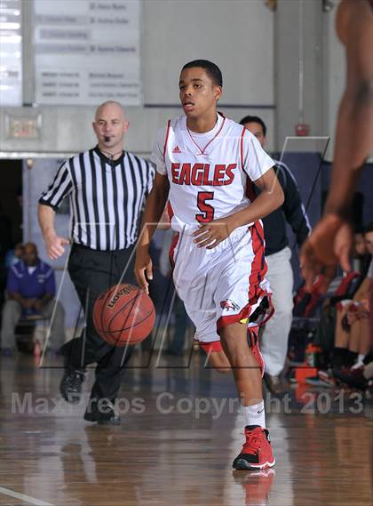 Thumbnail 3 in Johnson vs. Pleasant Grove (St. Hope Elite Classic) photogallery.