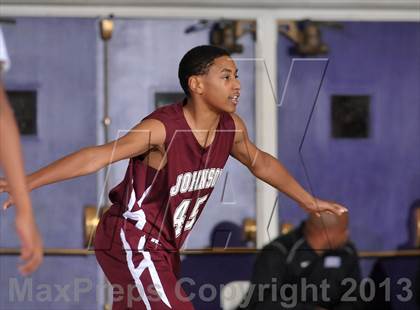 Thumbnail 3 in Johnson vs. Pleasant Grove (St. Hope Elite Classic) photogallery.