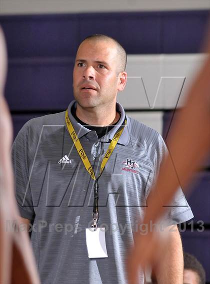 Thumbnail 3 in Johnson vs. Pleasant Grove (St. Hope Elite Classic) photogallery.