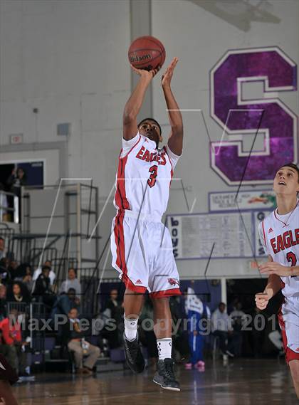 Thumbnail 3 in Johnson vs. Pleasant Grove (St. Hope Elite Classic) photogallery.
