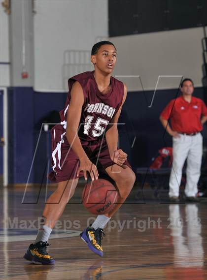 Thumbnail 1 in Johnson vs. Pleasant Grove (St. Hope Elite Classic) photogallery.