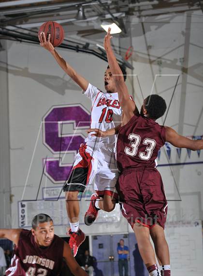 Thumbnail 2 in Johnson vs. Pleasant Grove (St. Hope Elite Classic) photogallery.