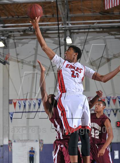 Thumbnail 3 in Johnson vs. Pleasant Grove (St. Hope Elite Classic) photogallery.
