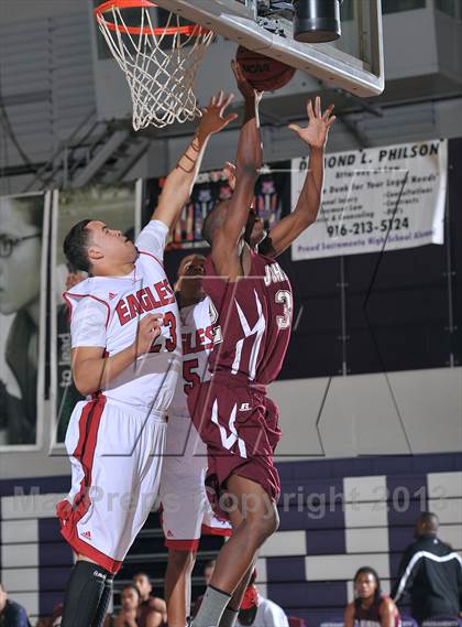 Thumbnail 2 in Johnson vs. Pleasant Grove (St. Hope Elite Classic) photogallery.