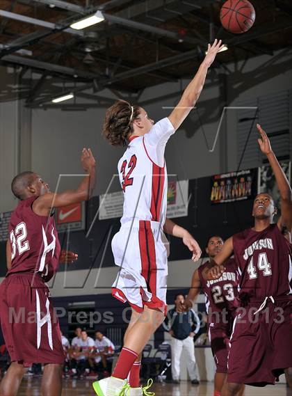 Thumbnail 3 in Johnson vs. Pleasant Grove (St. Hope Elite Classic) photogallery.