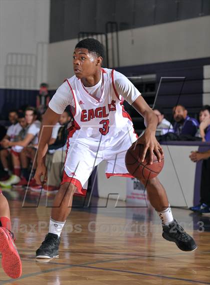 Thumbnail 2 in Johnson vs. Pleasant Grove (St. Hope Elite Classic) photogallery.