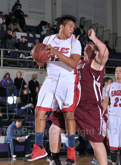Thumbnail 3 in Johnson vs. Pleasant Grove (St. Hope Elite Classic) photogallery.