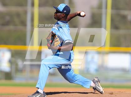 Thumbnail 1 in Yorba Linda @ Camarillo photogallery.