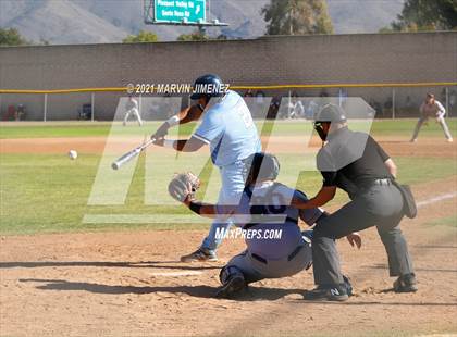 Thumbnail 1 in Yorba Linda @ Camarillo photogallery.