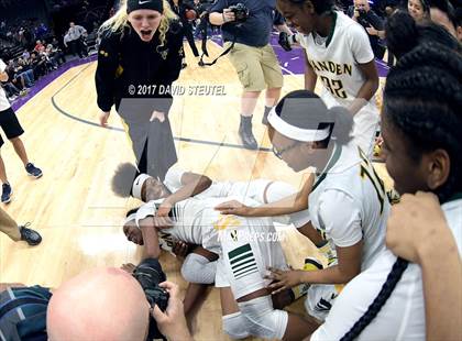 Thumbnail 1 in Mater Dei vs. Vanden (CIF State D2 Final) photogallery.