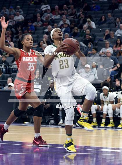 Thumbnail 2 in Mater Dei vs. Vanden (CIF State D2 Final) photogallery.
