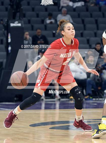 Thumbnail 1 in Mater Dei vs. Vanden (CIF State D2 Final) photogallery.
