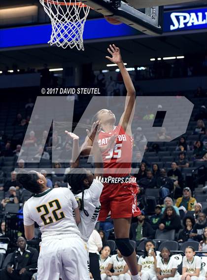 Thumbnail 3 in Mater Dei vs. Vanden (CIF State D2 Final) photogallery.