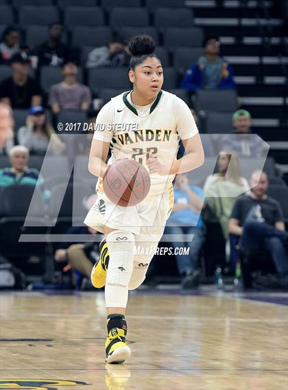 Thumbnail 3 in Mater Dei vs. Vanden (CIF State D2 Final) photogallery.