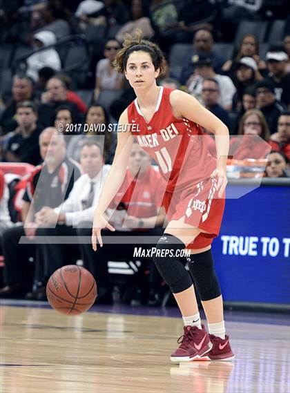 Thumbnail 1 in Mater Dei vs. Vanden (CIF State D2 Final) photogallery.