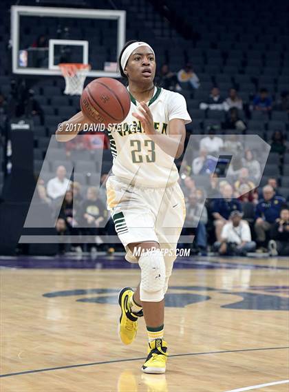 Thumbnail 2 in Mater Dei vs. Vanden (CIF State D2 Final) photogallery.