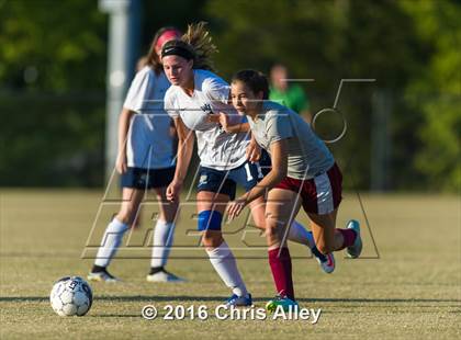 Thumbnail 3 in Walker Valley vs. Dobyns-Bennett photogallery.
