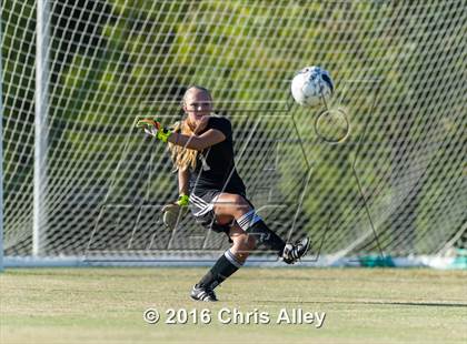 Thumbnail 3 in Walker Valley vs. Dobyns-Bennett photogallery.