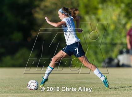 Thumbnail 1 in Walker Valley vs. Dobyns-Bennett photogallery.