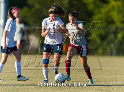 Thumbnail 2 in Walker Valley vs. Dobyns-Bennett photogallery.