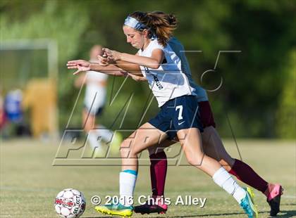 Thumbnail 2 in Walker Valley vs. Dobyns-Bennett photogallery.