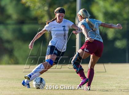 Thumbnail 2 in Walker Valley vs. Dobyns-Bennett photogallery.