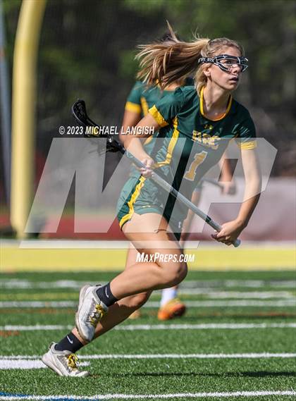 Thumbnail 2 in Red Bank Catholic @ St. John-Vianney photogallery.