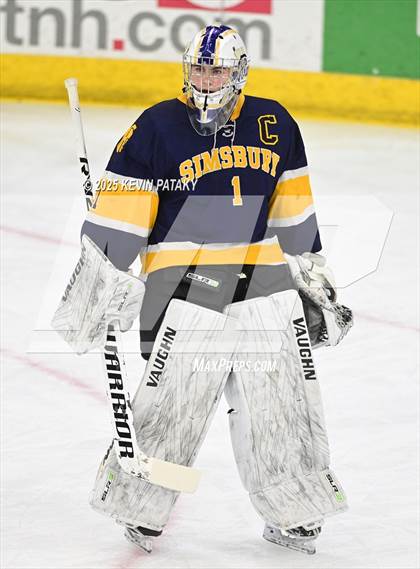 Thumbnail 2 in Simsbury vs. Darien (CIAC DI Semifinal) photogallery.