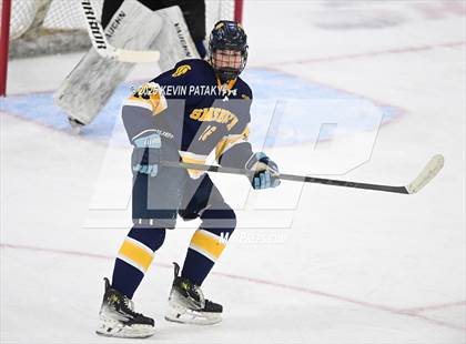 Thumbnail 3 in Simsbury vs. Darien (CIAC DI Semifinal) photogallery.