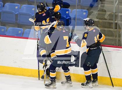 Thumbnail 1 in Simsbury vs. Darien (CIAC DI Semifinal) photogallery.