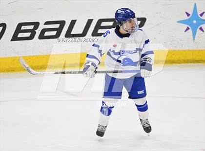 Thumbnail 2 in Simsbury vs. Darien (CIAC DI Semifinal) photogallery.