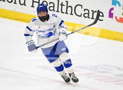 Thumbnail 2 in Simsbury vs. Darien (CIAC DI Semifinal) photogallery.