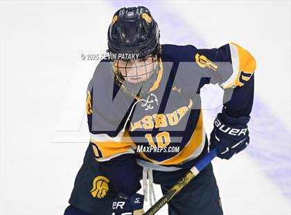 Thumbnail 1 in Simsbury vs. Darien (CIAC DI Semifinal) photogallery.