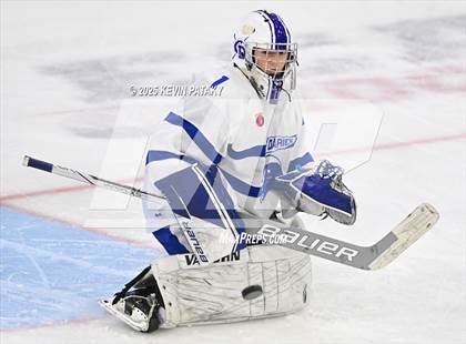 Thumbnail 1 in Simsbury vs. Darien (CIAC DI Semifinal) photogallery.