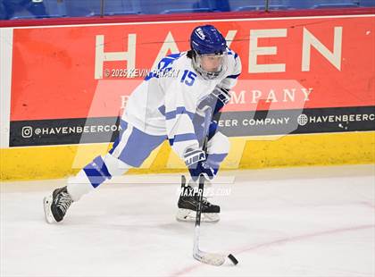 Thumbnail 2 in Simsbury vs. Darien (CIAC DI Semifinal) photogallery.