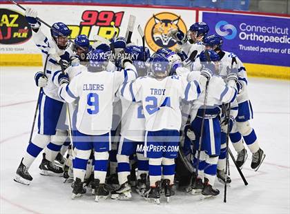Thumbnail 1 in Simsbury vs. Darien (CIAC DI Semifinal) photogallery.